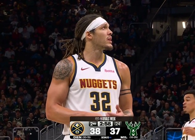 u8官网在线登录-里外里差不少!戈登进攻犯规 掘金挑战成功阻挡2+1