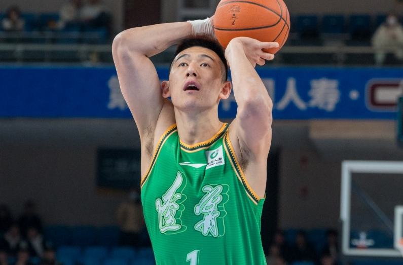 u8官方在线-辽宁42分大胜送四川35连败创纪录 付豪前7中7莱迪首秀14分